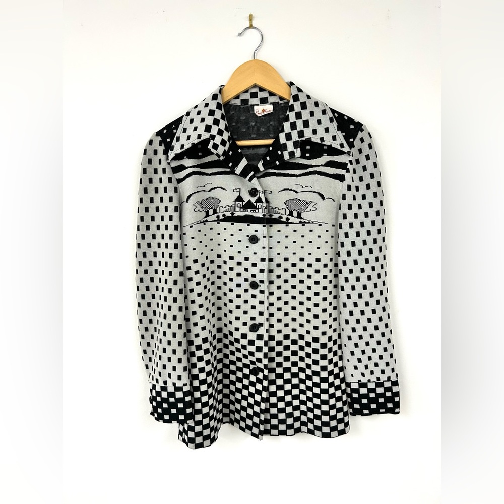 Patterned Bodin Knits Button Down - image 1